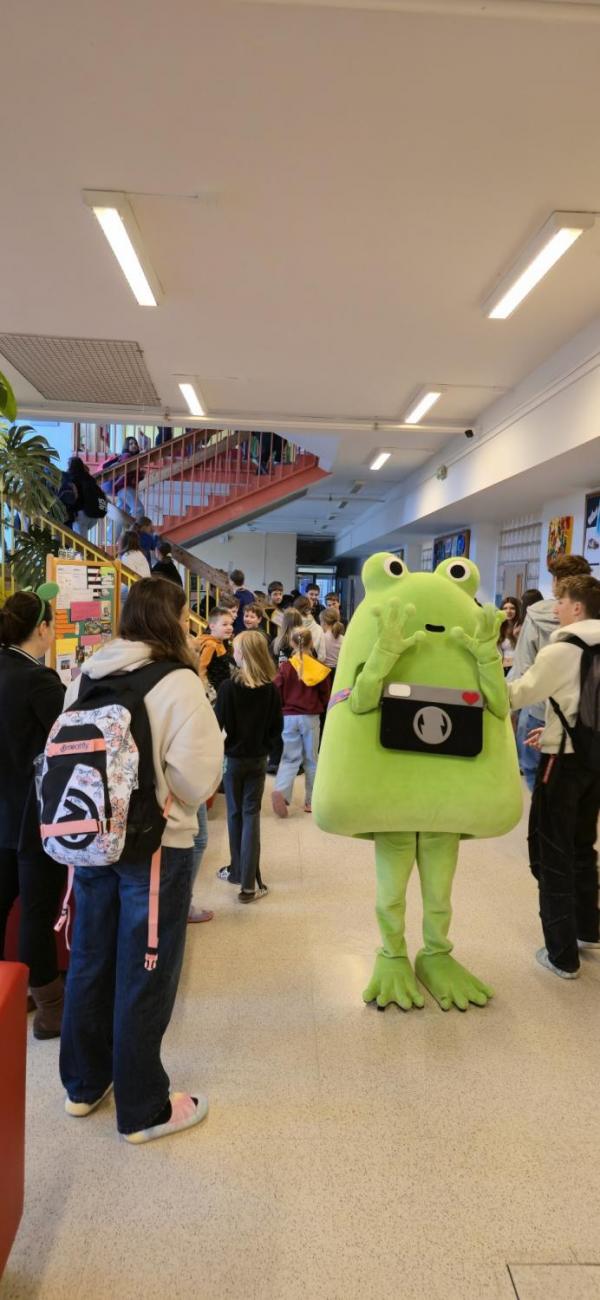 Žabák Cvaky Cvak navštívil naši školu