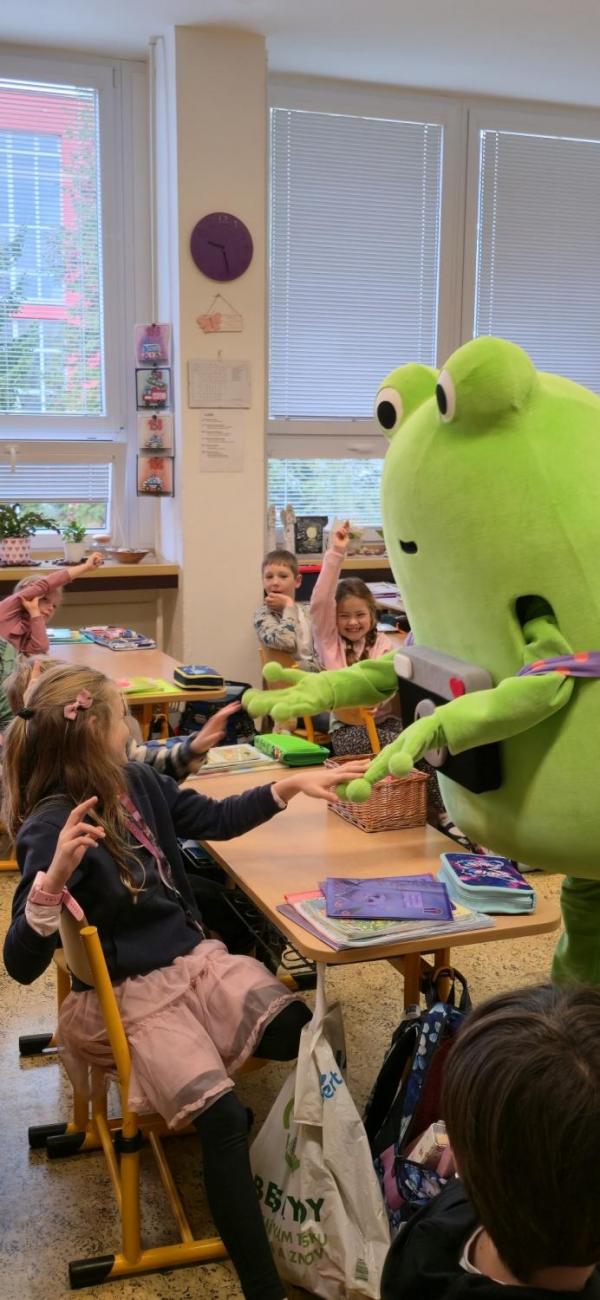 Žabák Cvaky Cvak navštívil naši školu