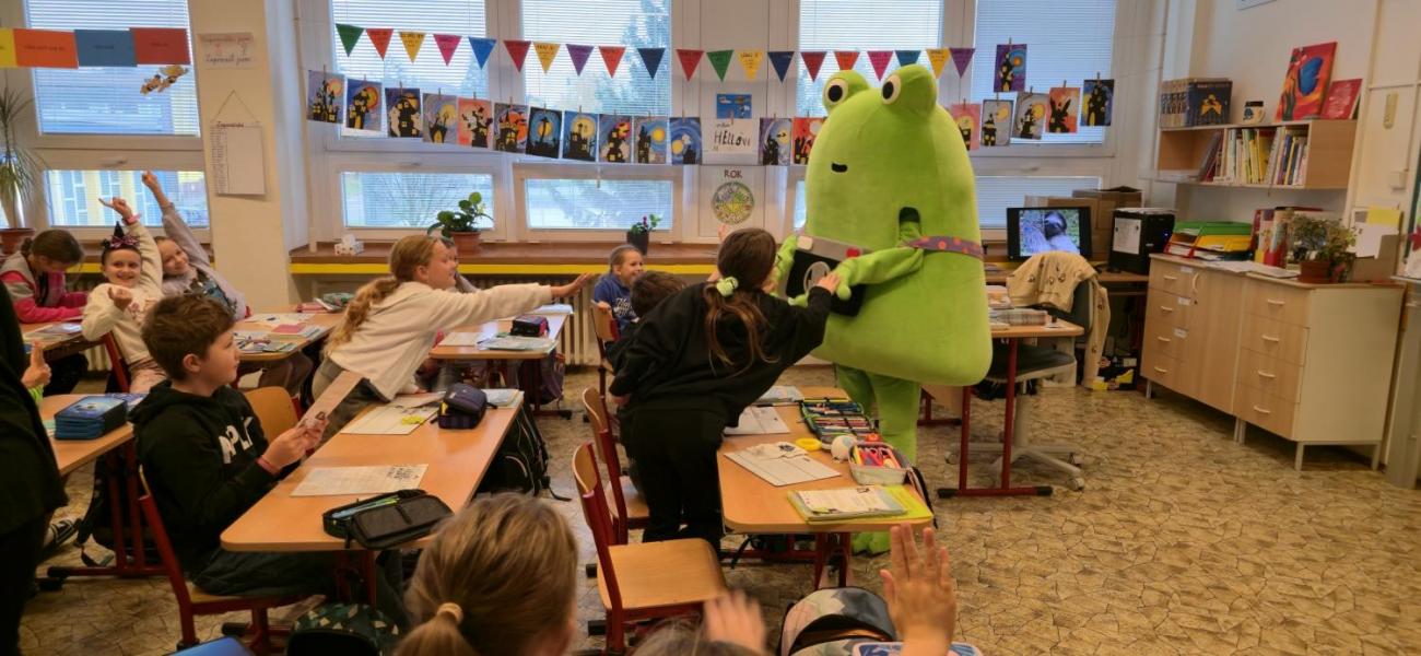 Žabák Cvaky Cvak navštívil naši školu
