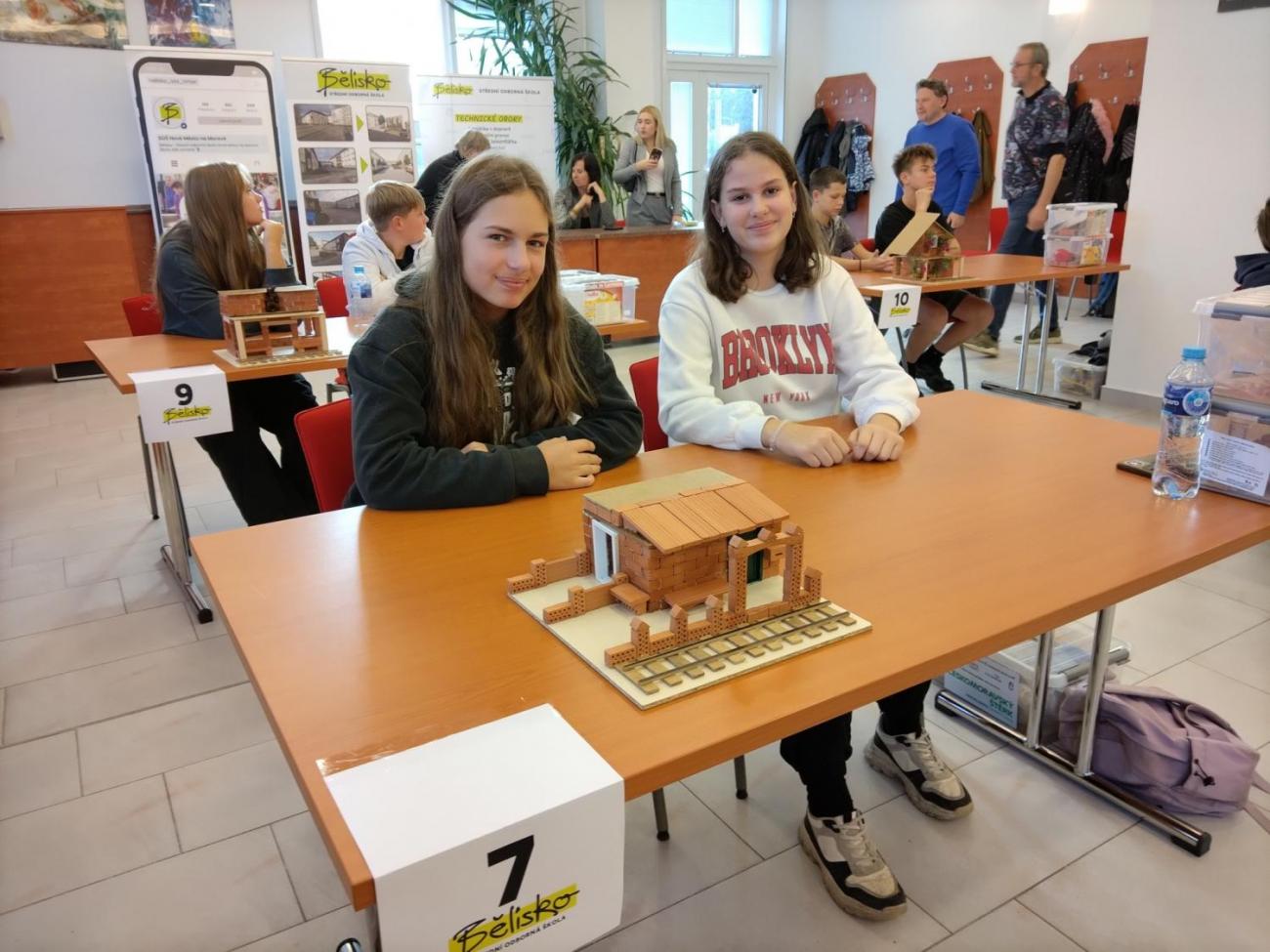 Krajská soutěž Cihla k cihle 