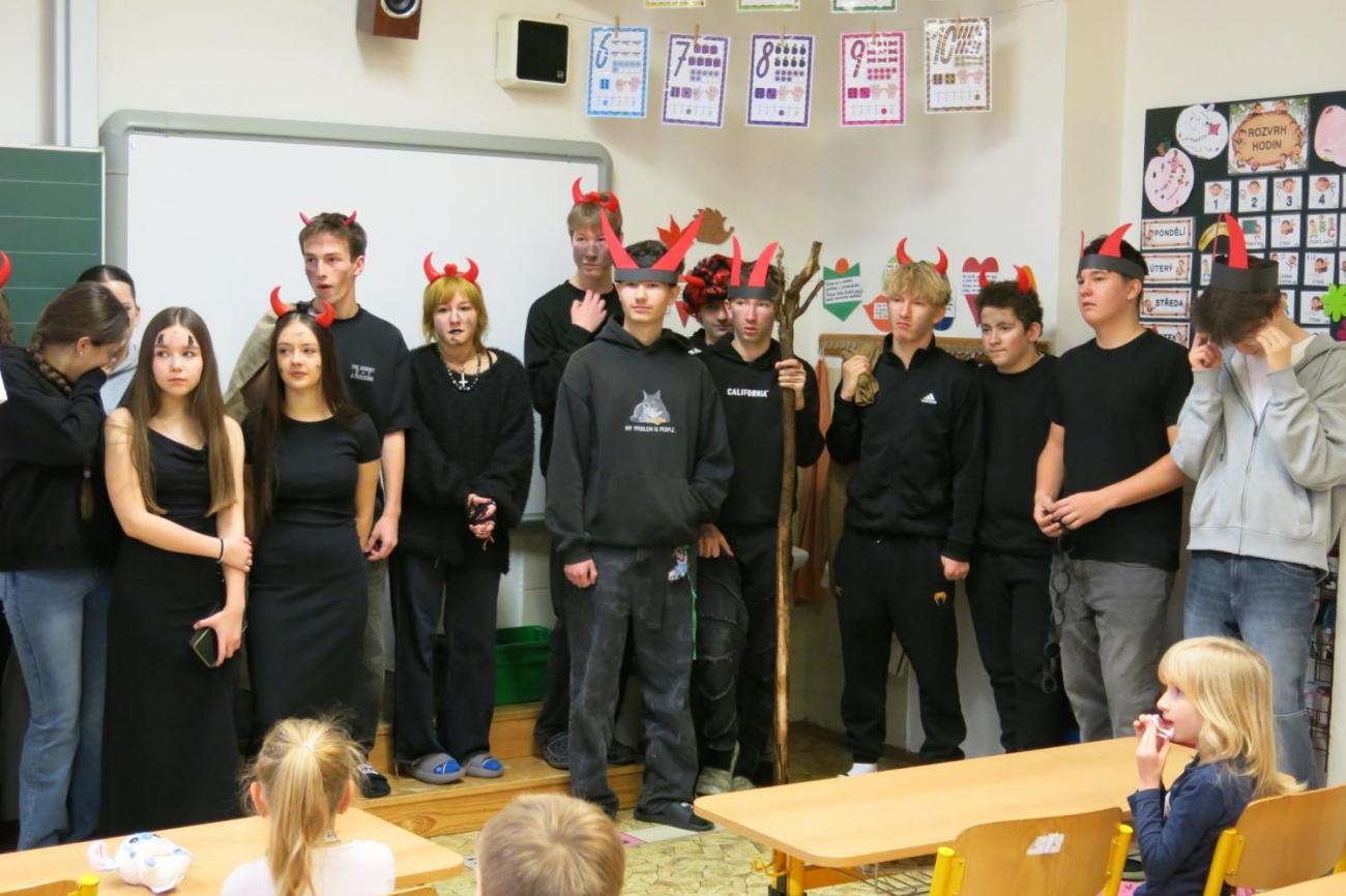 Mikulášská nadílka u prvňáčků