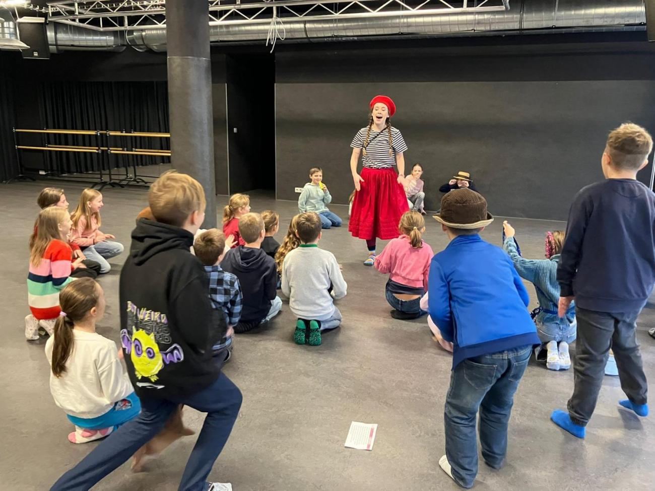 Poprvé v divadle 3.A