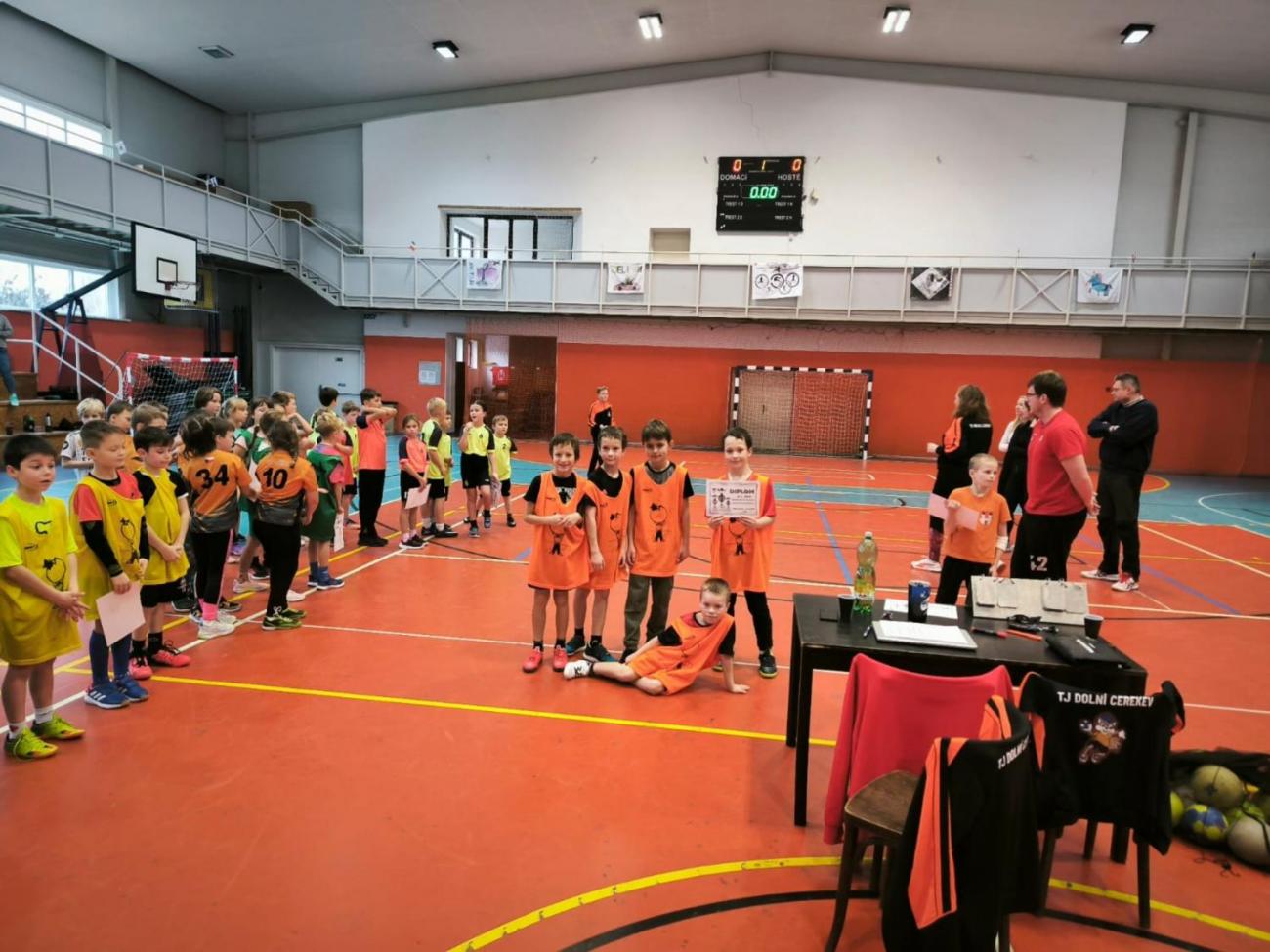 Školní liga v miniházené