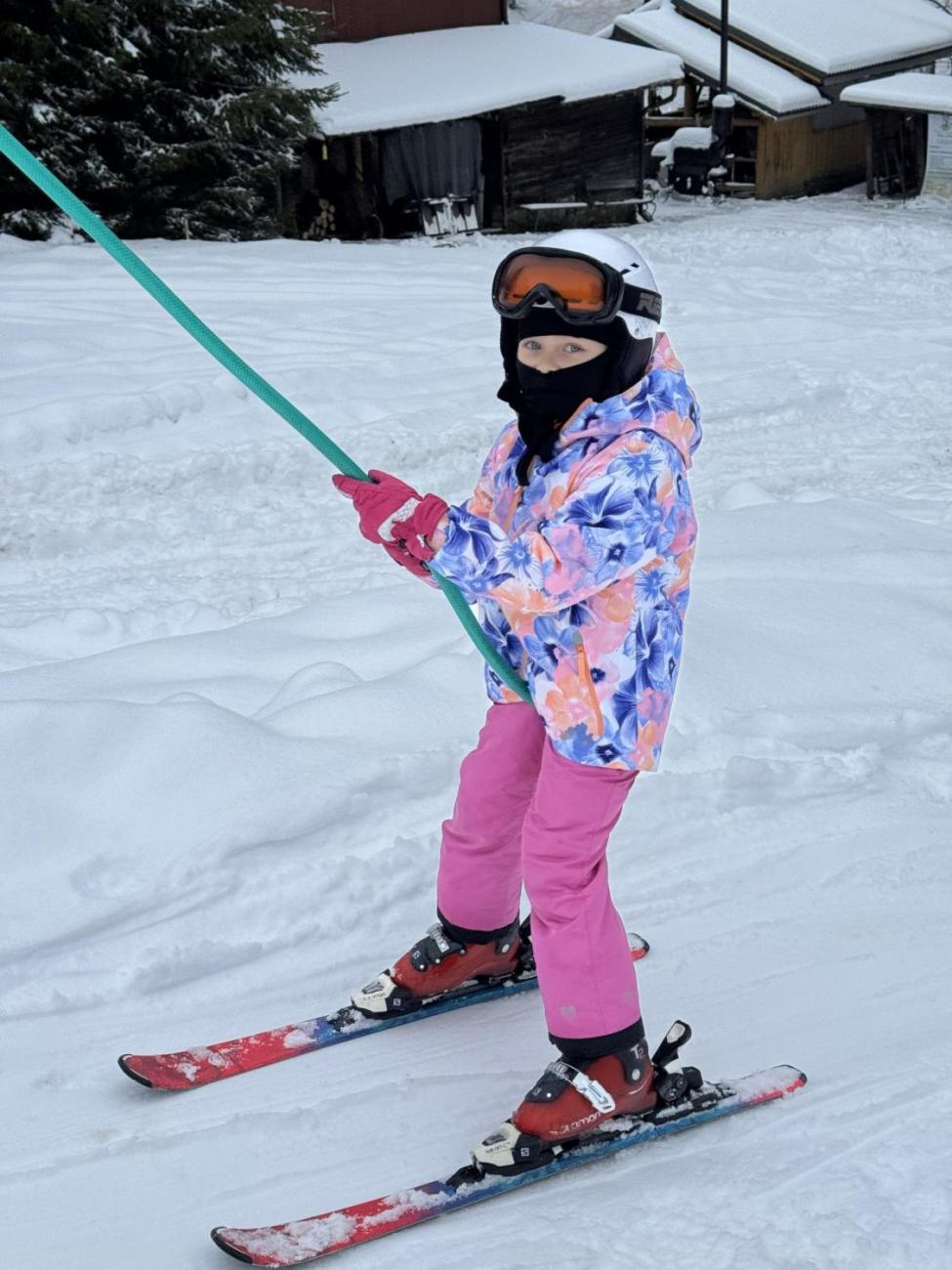 Den plný lyžování