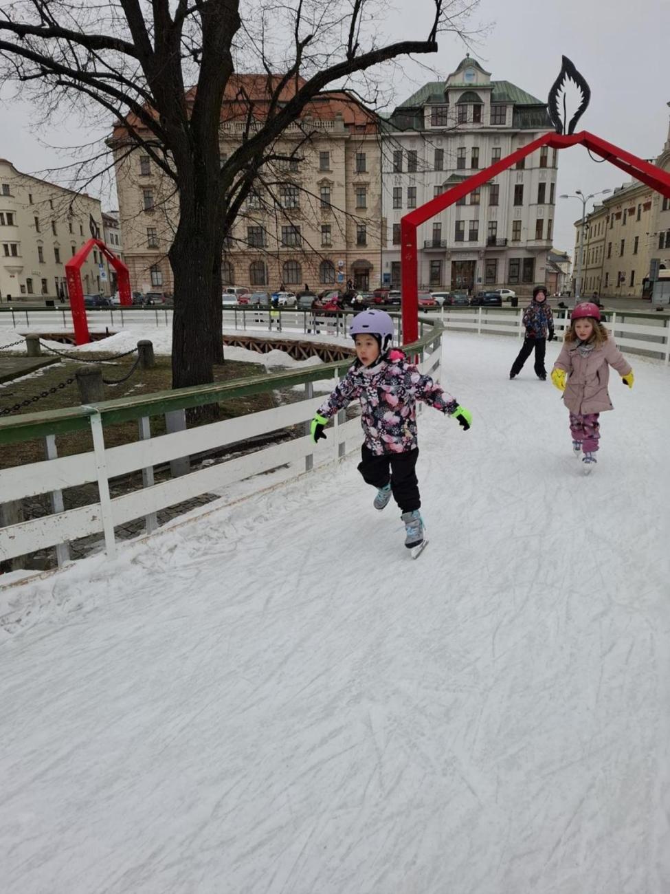Konec bruslařské sezóny 2.B