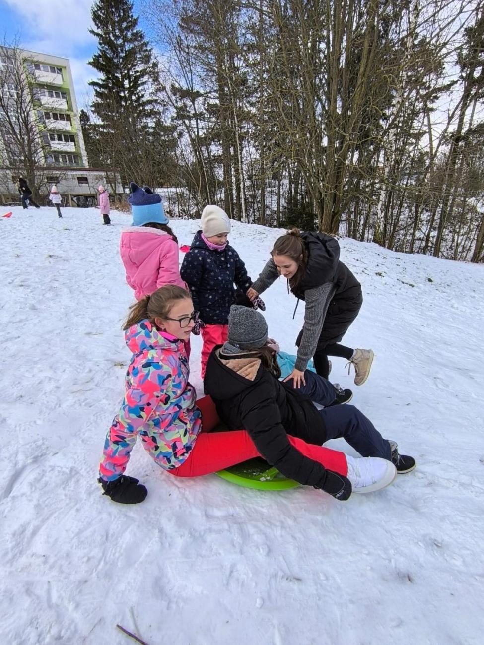 Bobování prvňáčků a deváťáků  (1.A a 9.A)