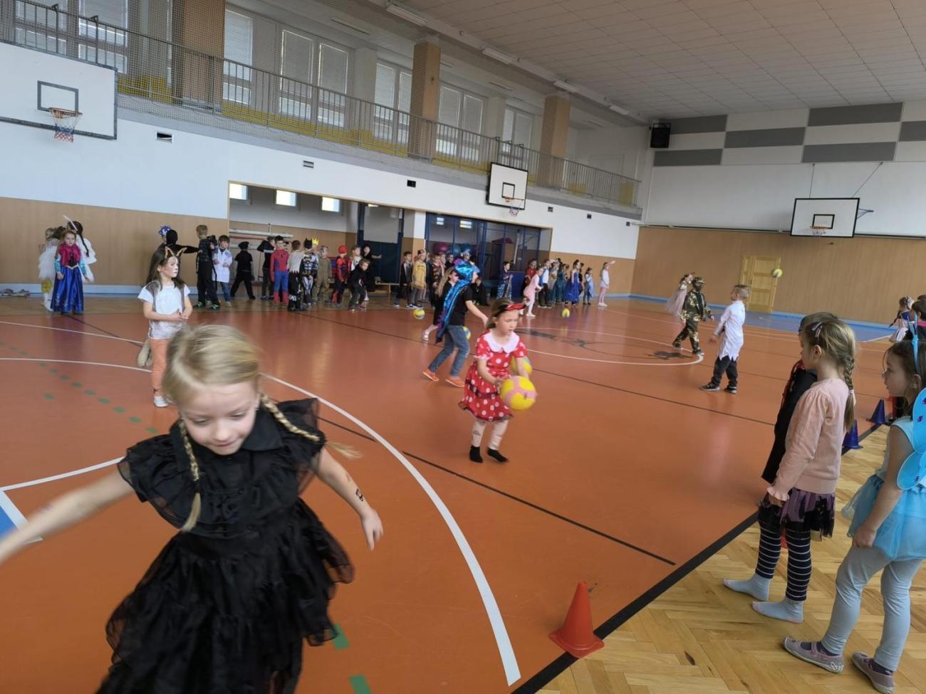 Karneval v 1. ročníku