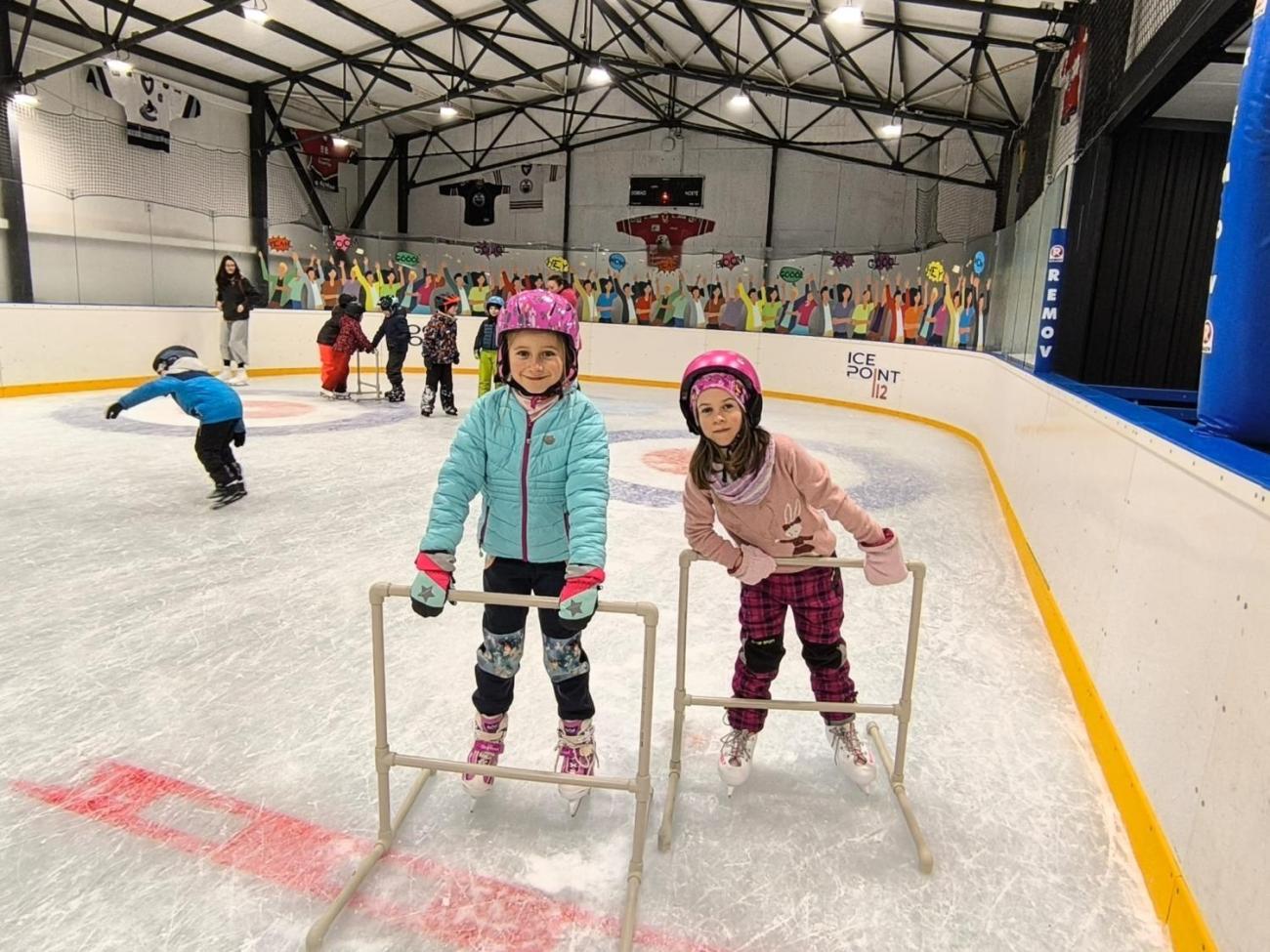 Bruslení 1.A na zimním stadionu ICE POINT 112
