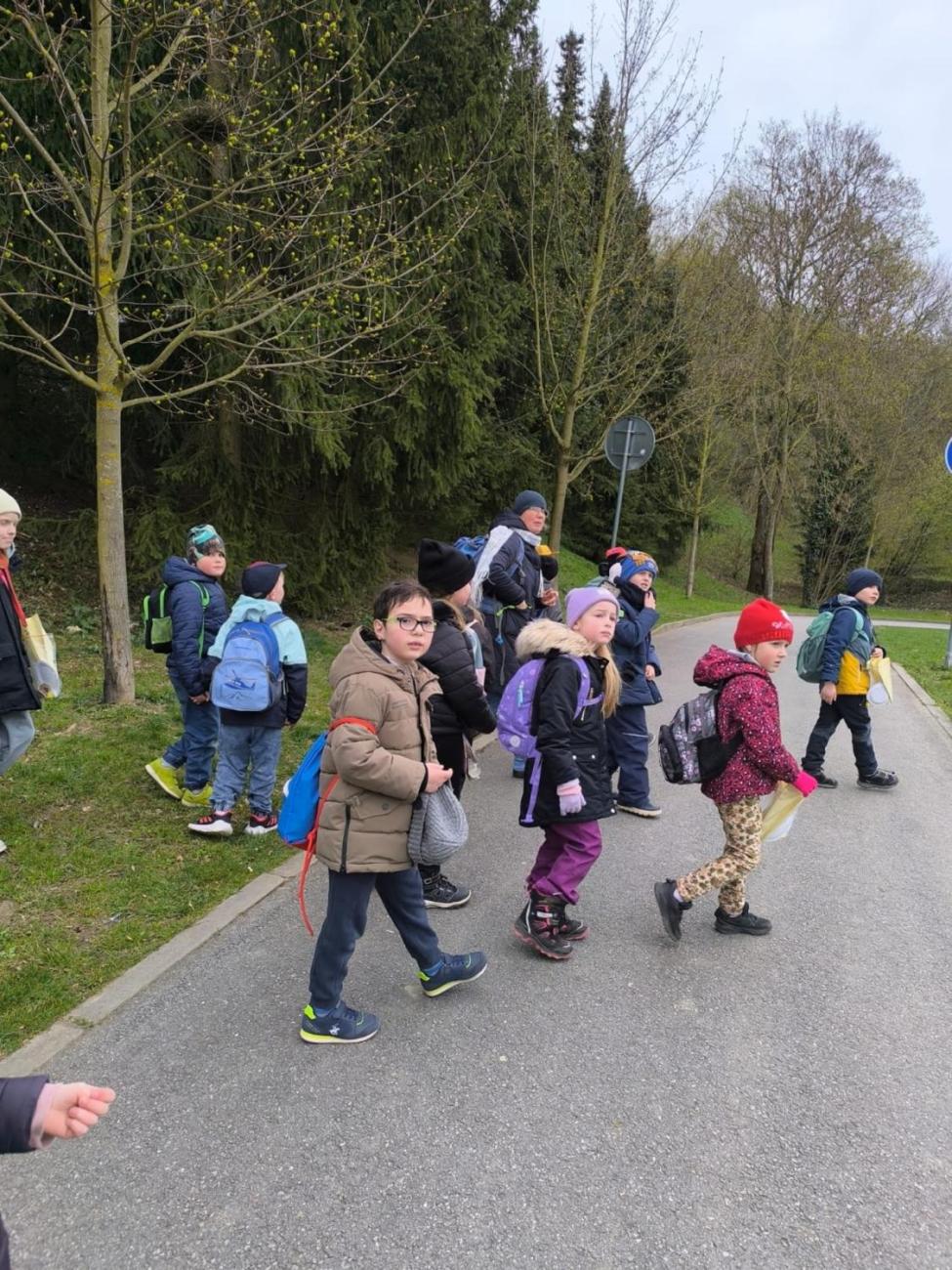 Tajemné sochy ročních období  1.A