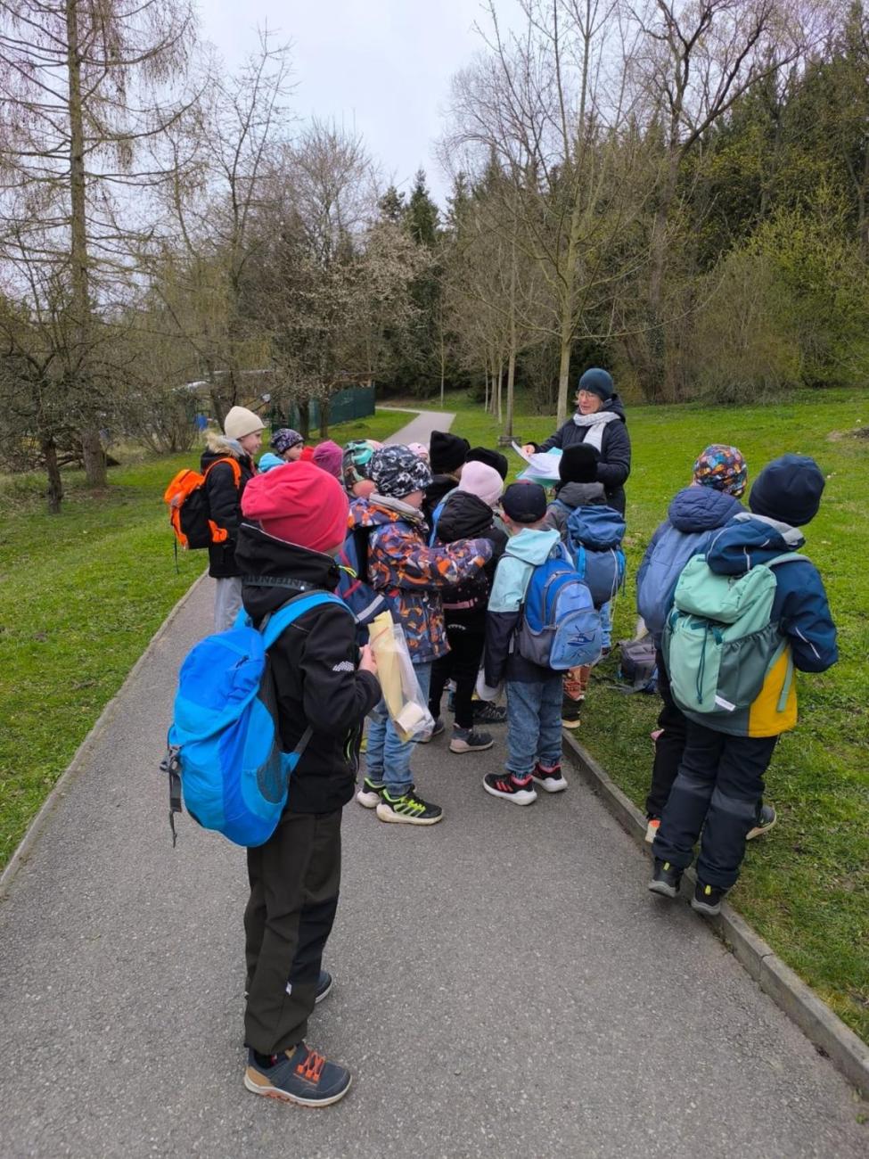 Tajemné sochy ročních období  1.A