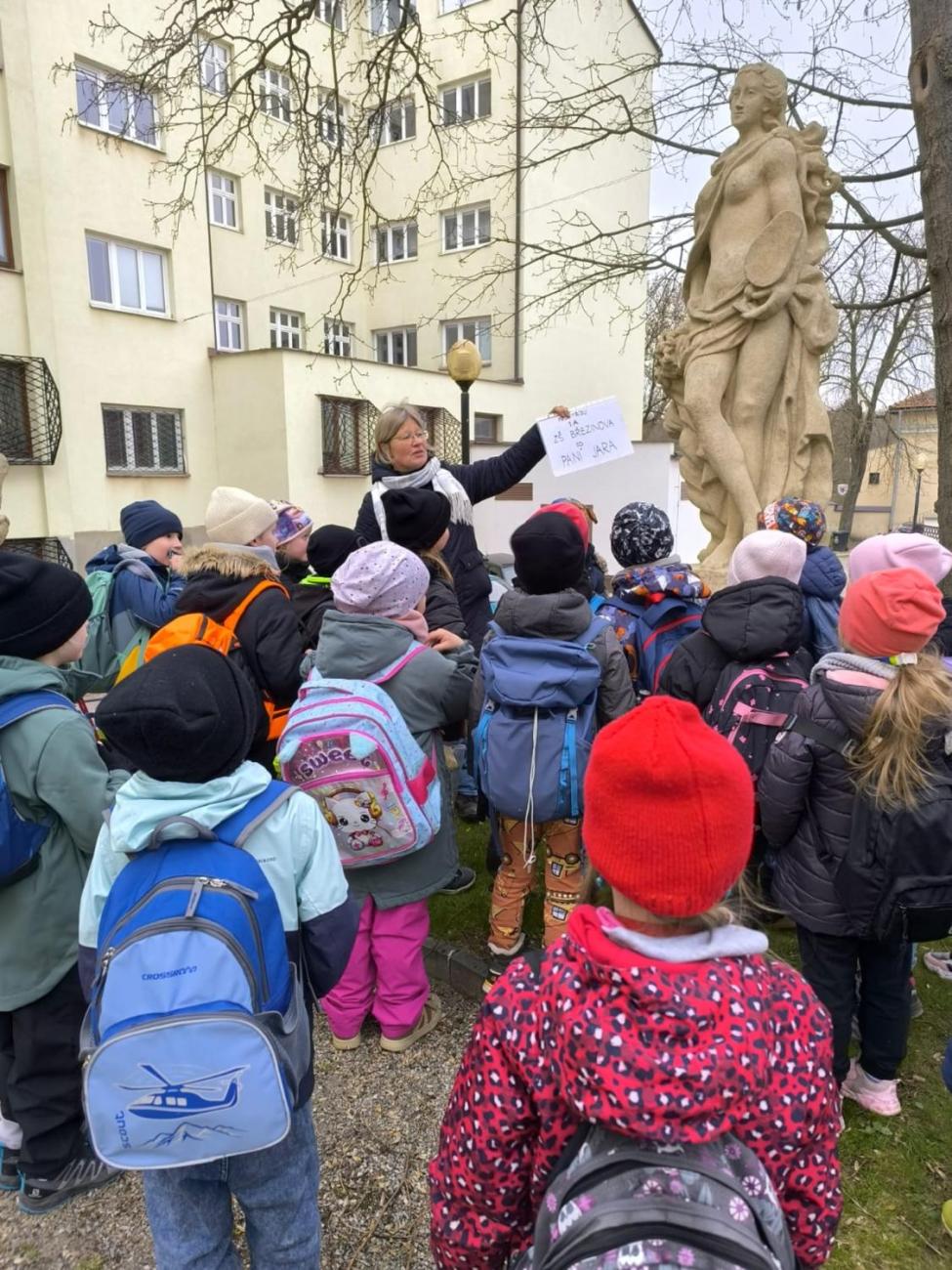 Tajemné sochy ročních období  1.A