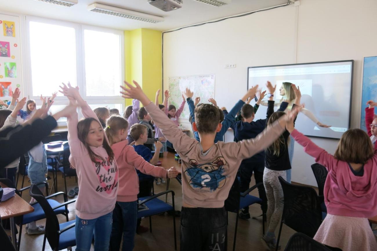 Beseda se spisovatelkou a ilustrátorkou Nelou Gálikovou 