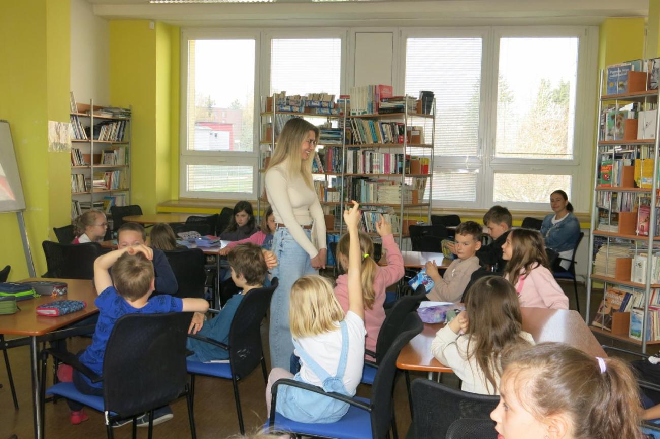 Beseda se spisovatelkou a ilustrátorkou Nelou Gálikovou 