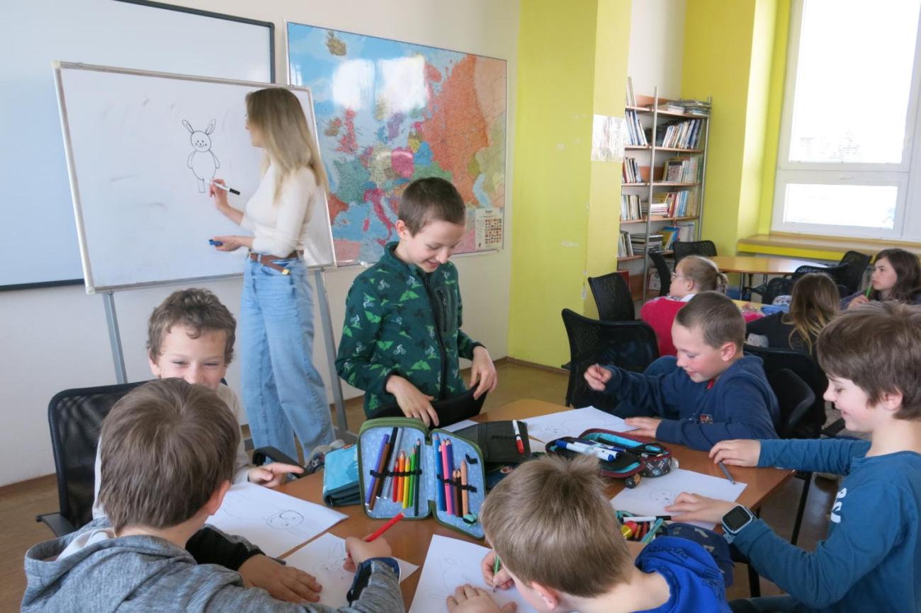 Beseda se spisovatelkou a ilustrátorkou Nelou Gálikovou 