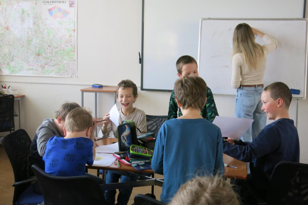 Beseda se spisovatelkou a ilustrátorkou Nelou Gálikovou 