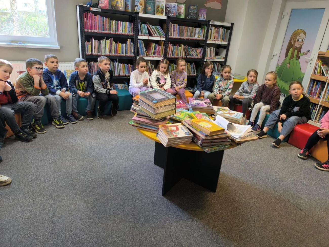 První návštěva knihovny  1.A
