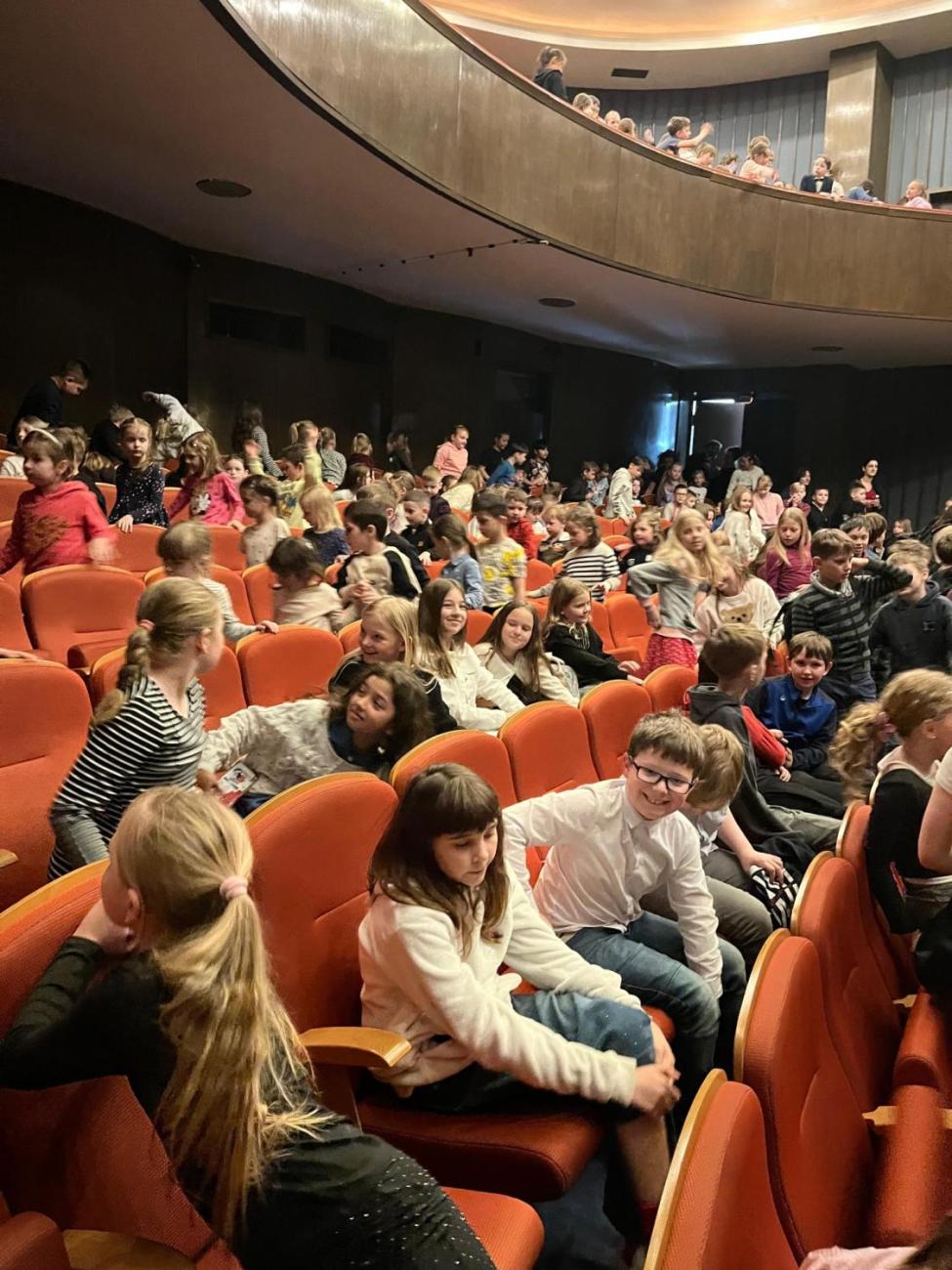 Umělci zazářili na koncertě ZUŠ Jihlava  4.C