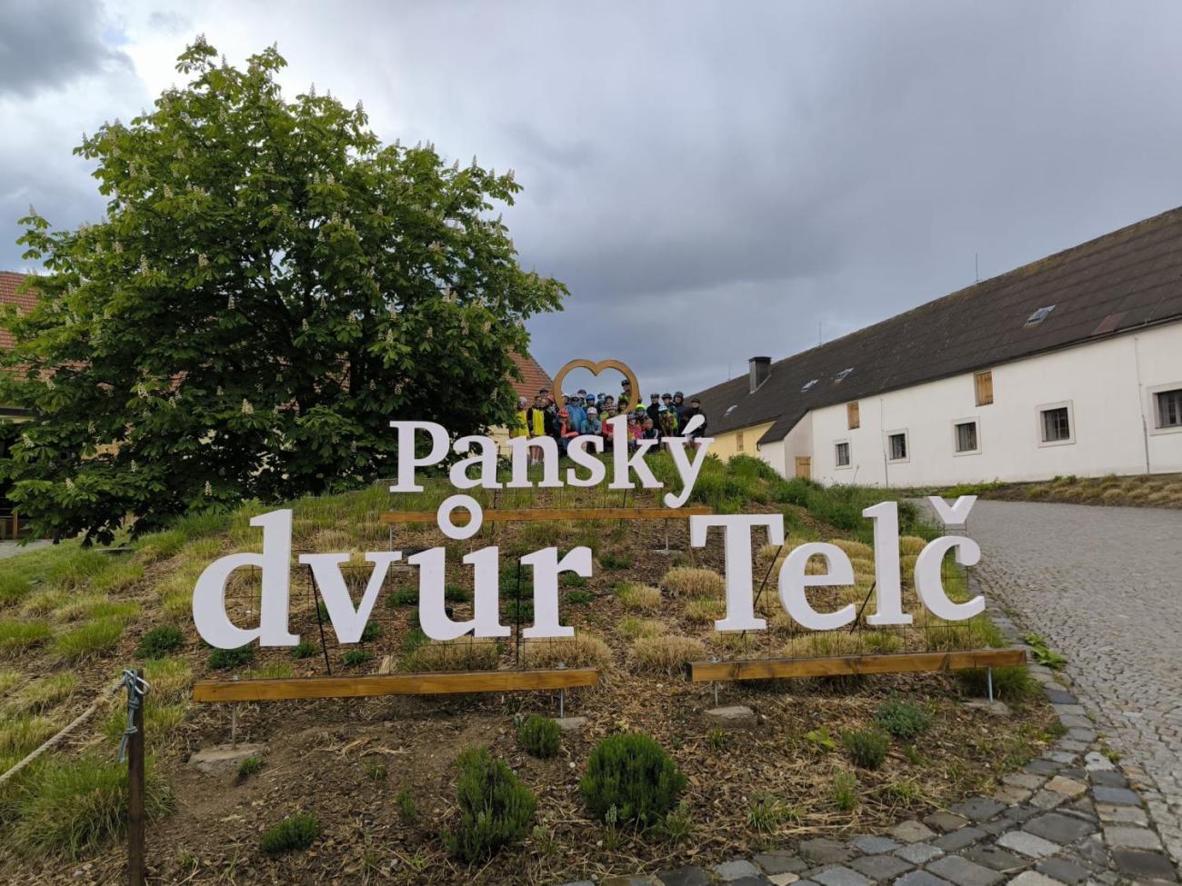 2. den cykloturistického kurzu 6.C – Javořice, Míchova skála a dobrodružství v Telči
