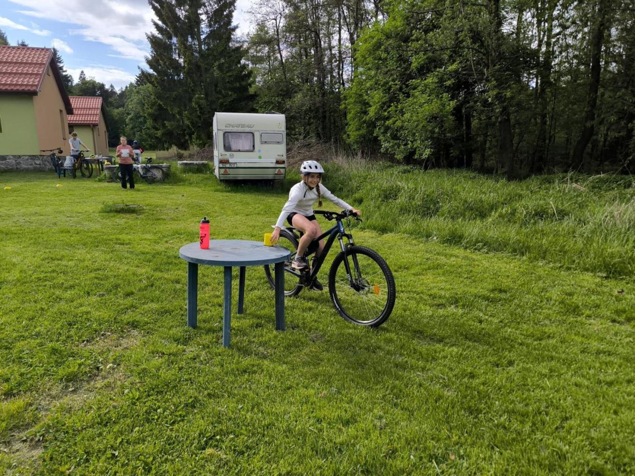 3. den cykloturistického kurzu 6.C – Roštejn, sportovní výzvy a stezka odvahy