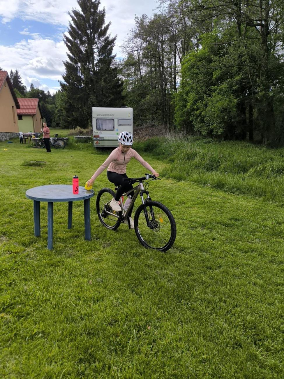 3. den cykloturistického kurzu 6.C – Roštejn, sportovní výzvy a stezka odvahy