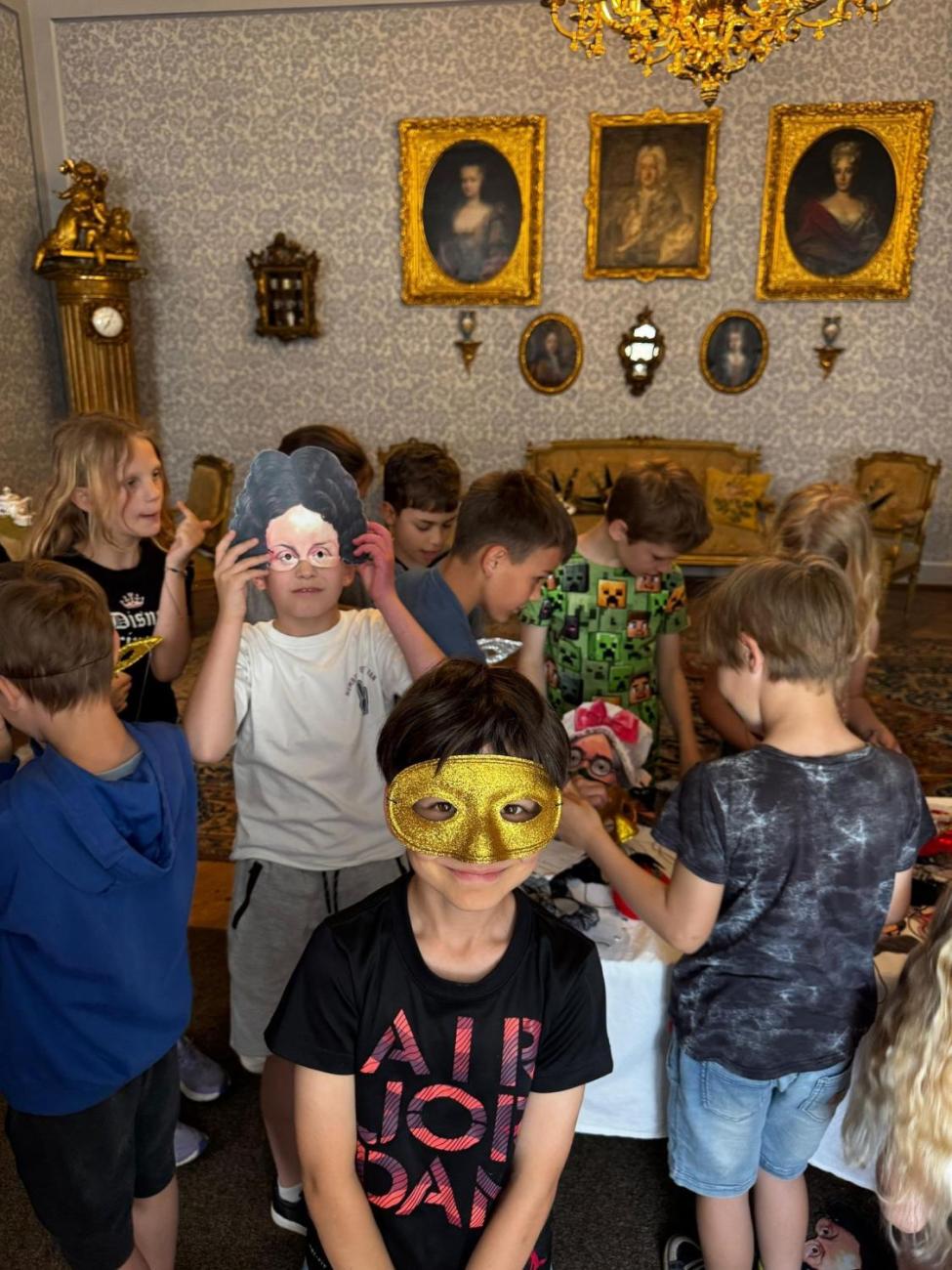 Třída 2.A na zámku v Jaroměřicích nad Rokytnou