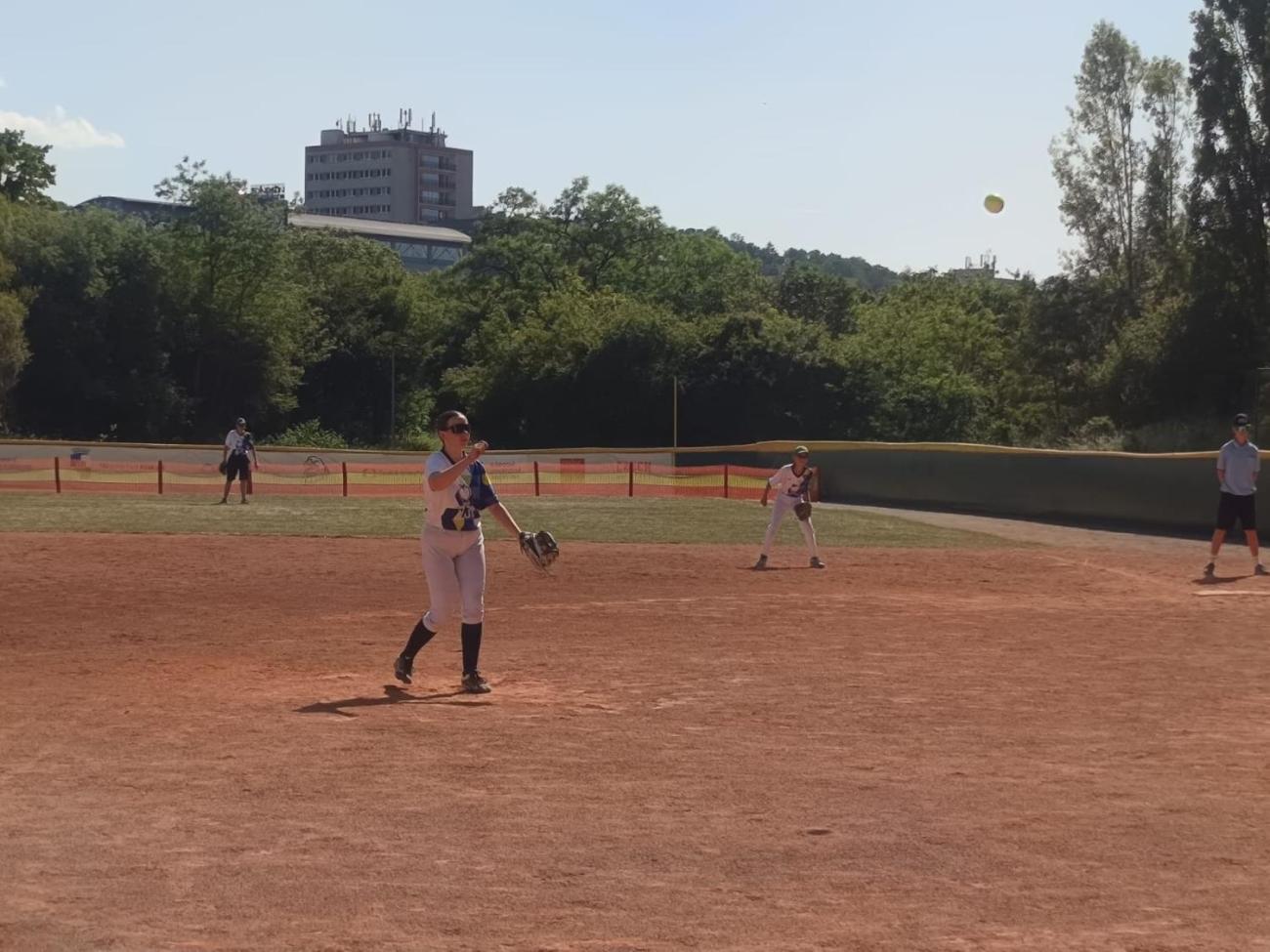 Mistrovství ČR škol ve slowpitchi – skvělé 4. místo pro náš tým