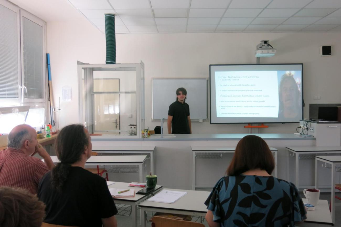 Deváťáci představili své seminární práce