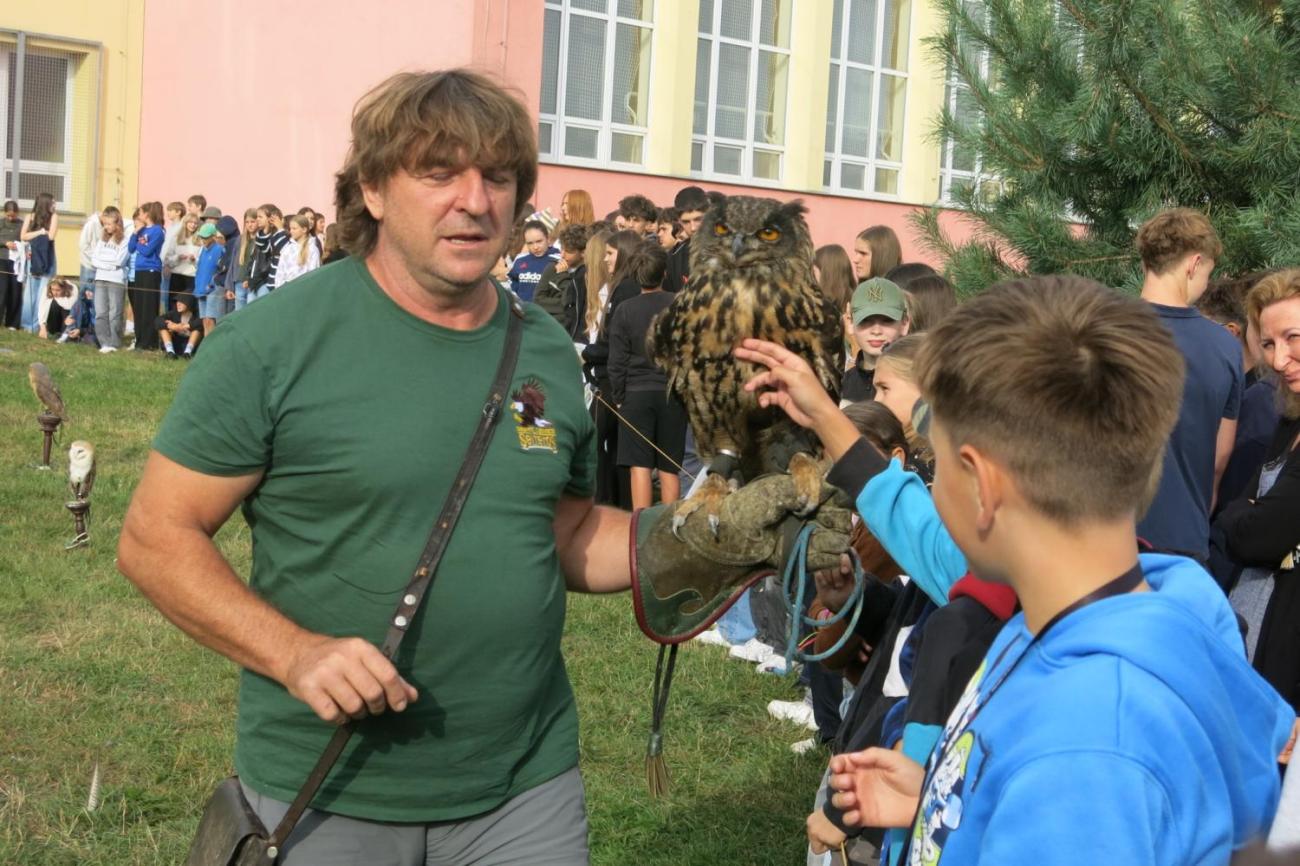 Dravci zavítali na naši školní zahradu