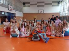 Tančí celá škola